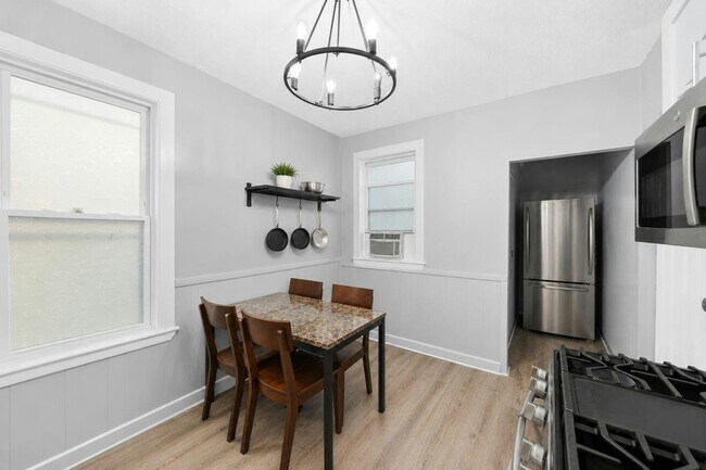 Photo - 38-40-40 Catawba St
