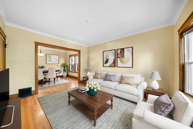 Vista de la sala de estar 2 - 5344 N Ashland Ave Unidad 2