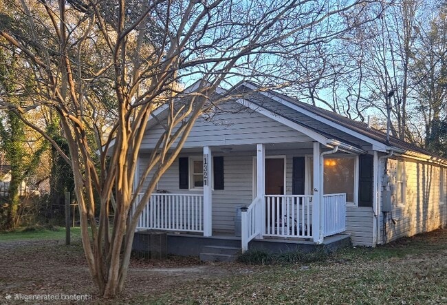 Building Photo - 1321 W May Ave