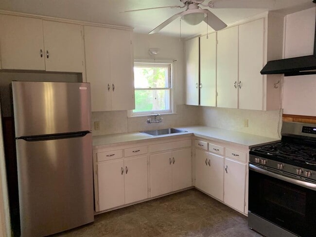 Photo - 1708 Madison Ave