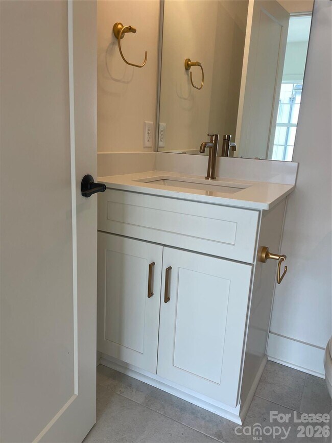 Photo - 3011 Casting St