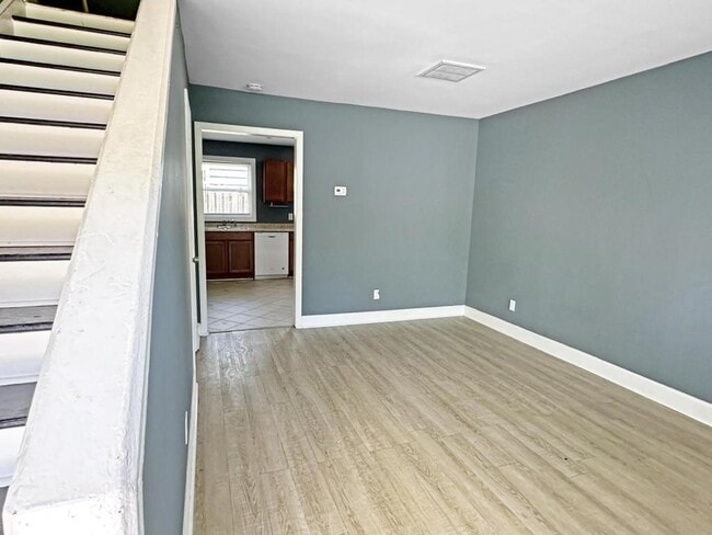 Photo - 1432 Ardmore Dr Unit A