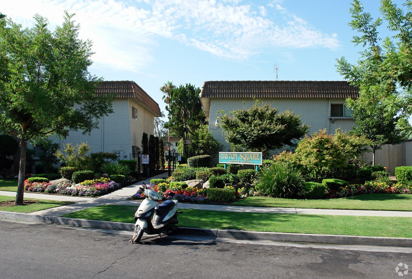 Photo - Dayton Square