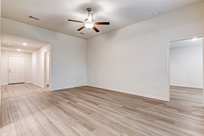 309 Killam County Dr