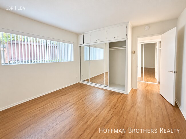 919 N Alfred St Unit 105