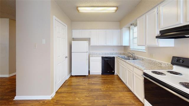 Photo - 214 Renfro St Unit B