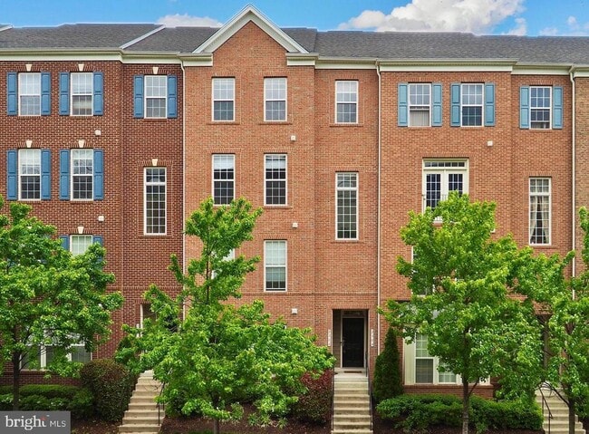 Photo - 2304 Merseyside Dr Townhome