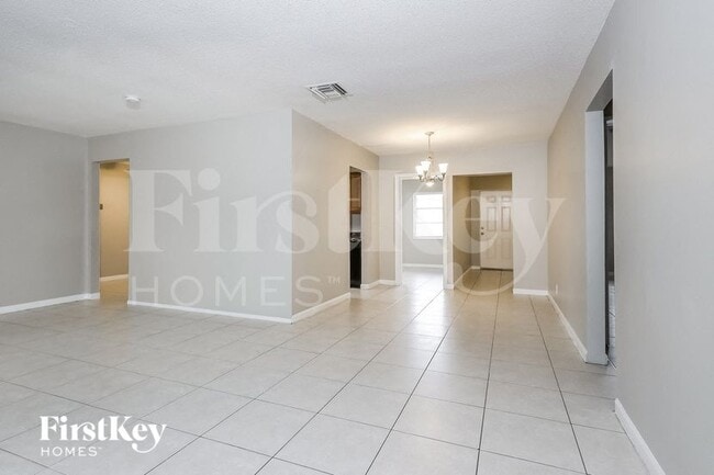 Photo - 7401 NW 58th St