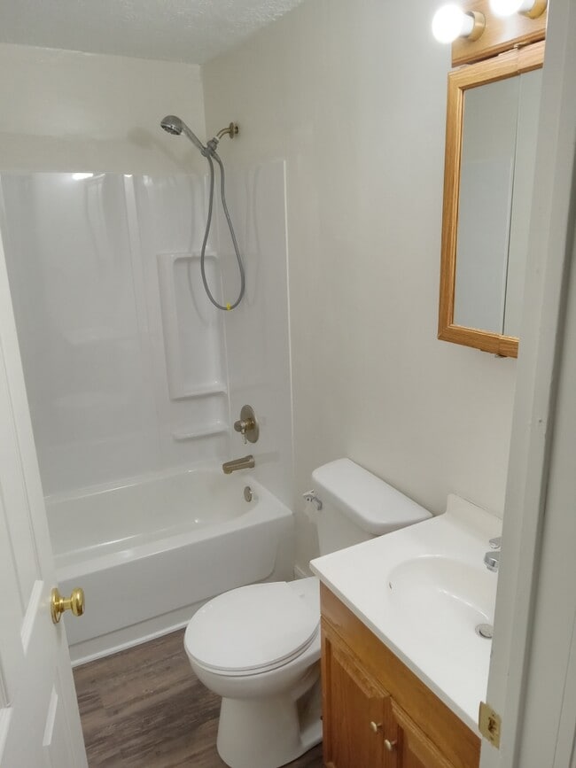 Photo - 929 3rd St