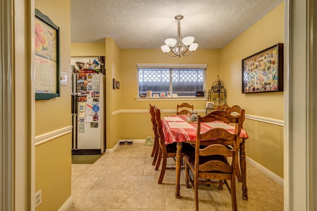 Photo - 1324 Cortlandt St