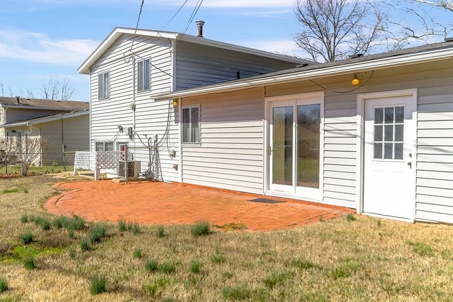 Photo - 1806 Highridge Dr