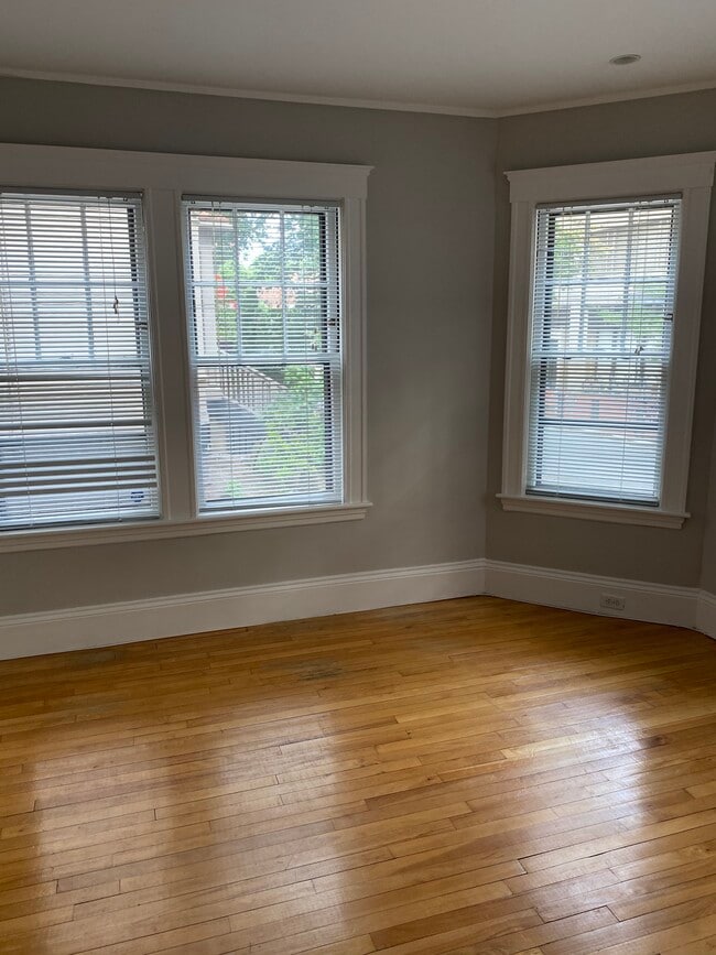 Photo - 15 Story St Unit 2