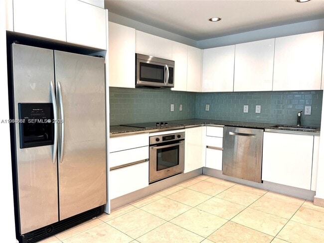 Photo - 1060 Brickell Ave Unit 415