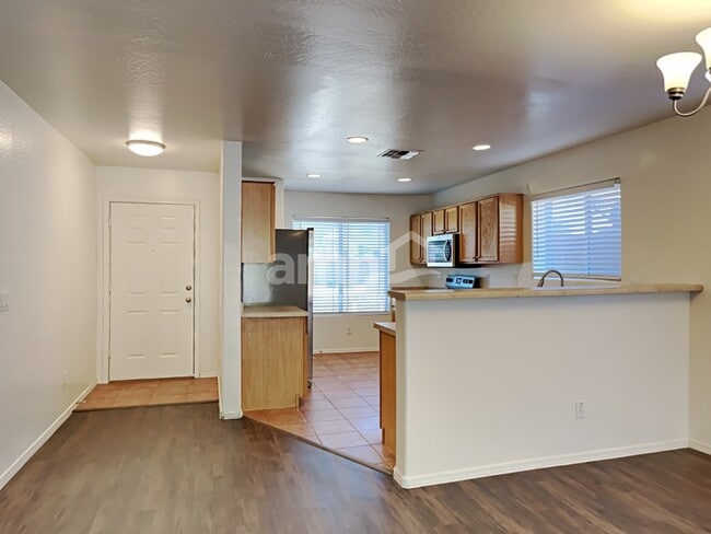 Photo - 15066 W Grant St