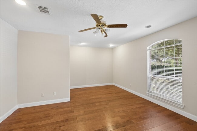 Photo - 6414 Pinewood Trace Ln