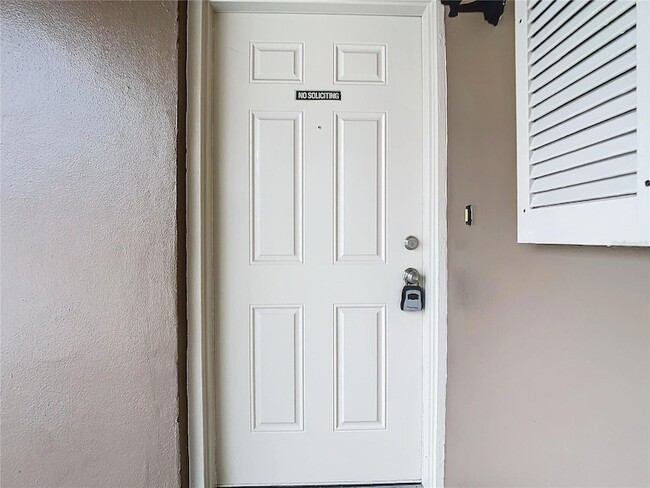 Photo - 1612 Fox Run Dr