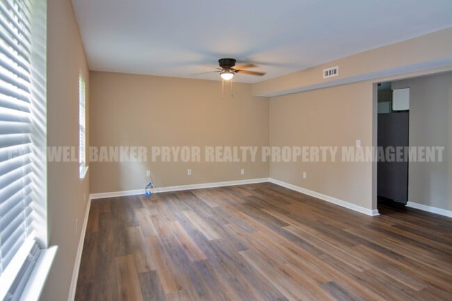 Photo - 5824 Moody Sawyer Rd