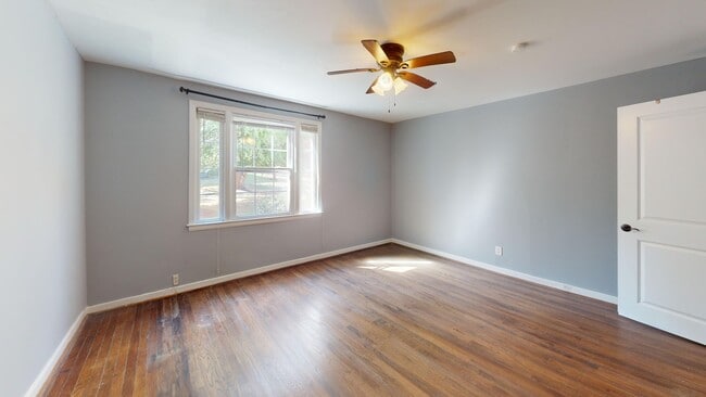 Photo - Newly Updated Silver Spring Three Bedroom for Rent! Brand New HVAC System, Stainless Steel Applia...