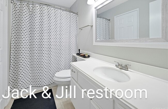 Upstairs Guest restroom - 3322 Holly Grove St Unit Building C