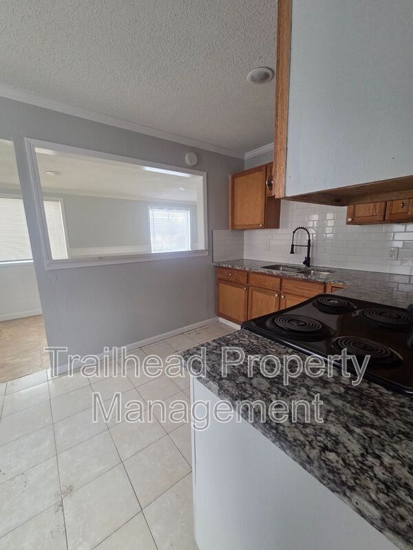 Photo - 5132 Skiles Ave