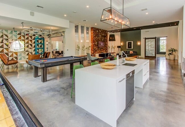 Photo - Cortland Delray Station