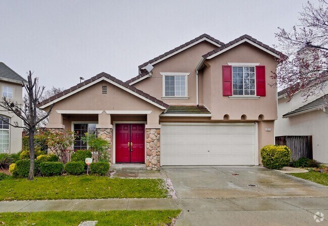 Building Photo - Awesome 3 Bedroom  Home Near Rivermark Plaza!