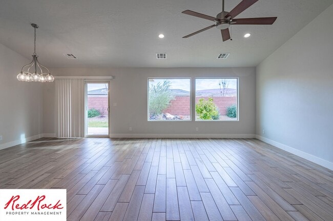 Photo - Beautiful 4 Bedroom Home