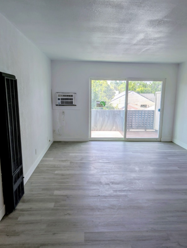 Photo - 1025 N Madison St Unit 3