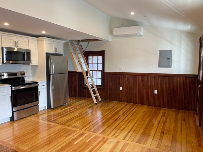 Photo - 41 Summer St Unit 20