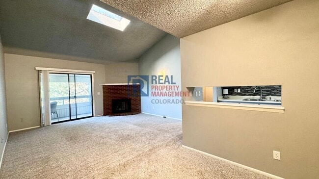 Building Photo - 14495 E 1st Dr Unit C1 Rental