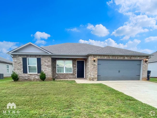 Building Photo - 16388 Seminole Dr Rental