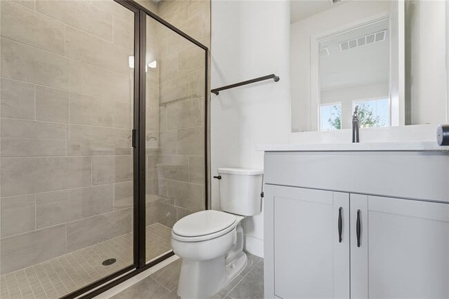 Photo - 15058 Grv Lk Dr