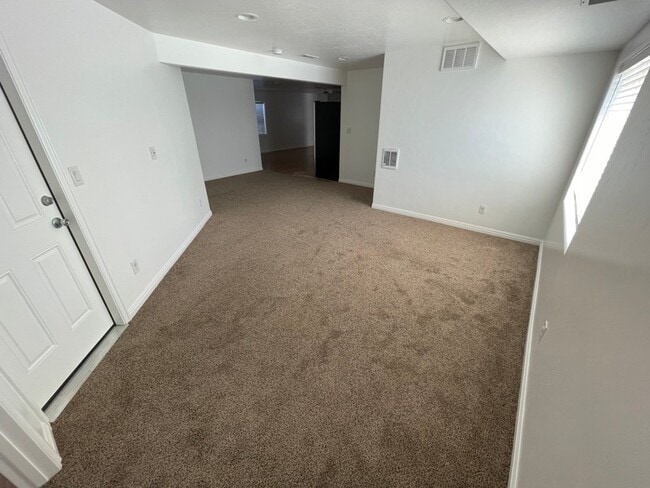87 W Casi Way