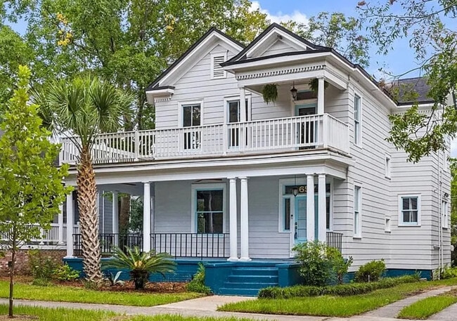 Building Photo - 657 E Henry St