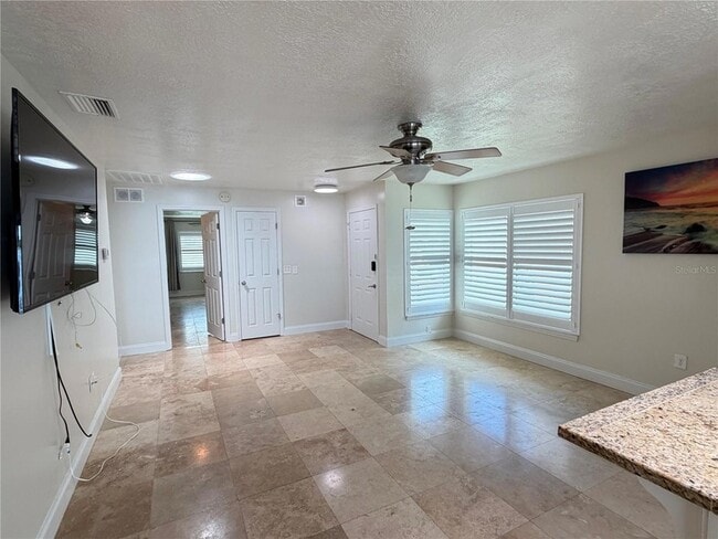 Photo - 679 Lake Dexter Cir