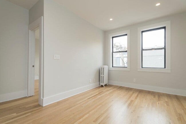 Photo - 747 Cambridge St Unidad 10