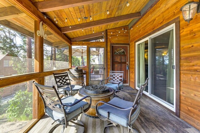 Photo - 2 Bedroom Home Tucked away in the Sierras