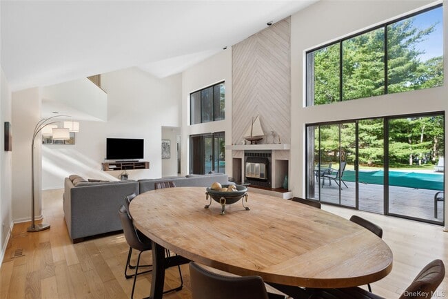 Photo - 26 Woodland Way