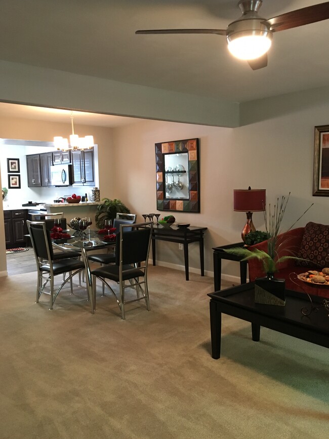 Photo - Haw Creek Mews Apartments and Townhomes