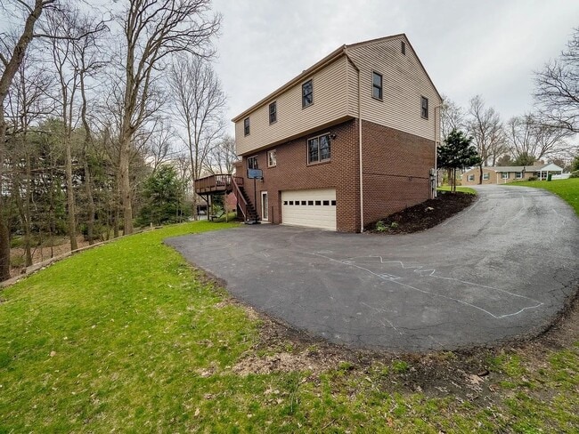 Photo - Beautiful 4-bedroom home located in Allison Park!