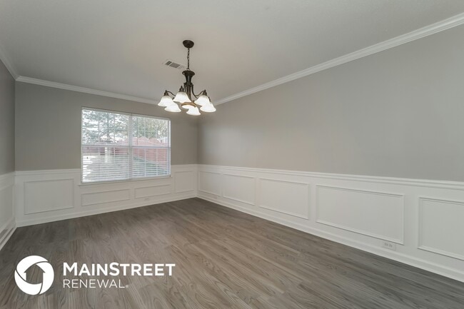 Photo - 4634 Derby Loop