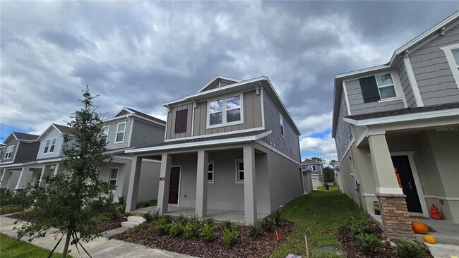 Building Photo - 724 Squire Ave