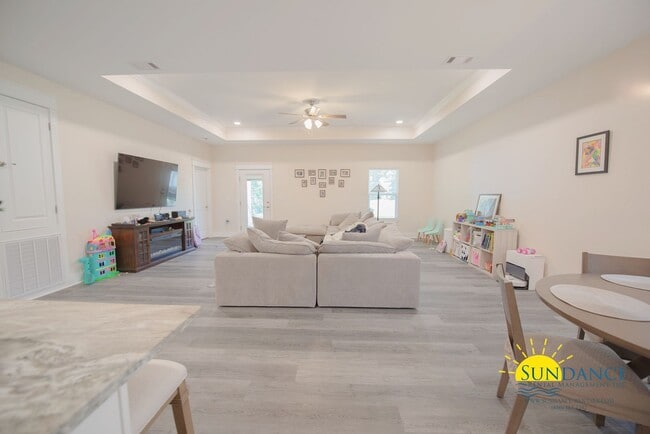 Photo - Stunning 3 Bedroom Home in Navarre near Highway 98!