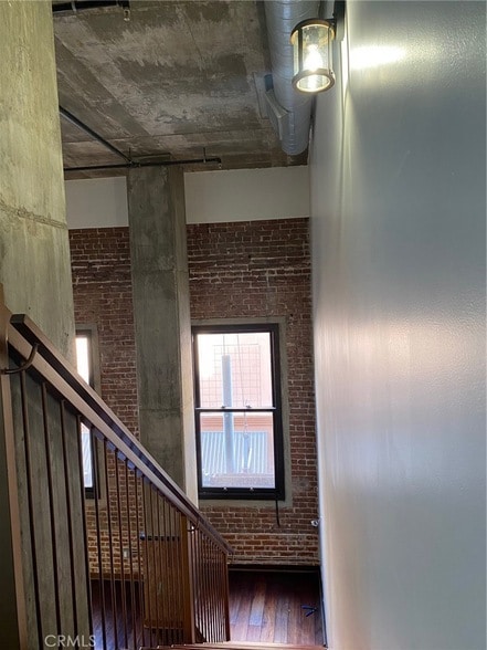 Photo - 35 N Raymond Ave