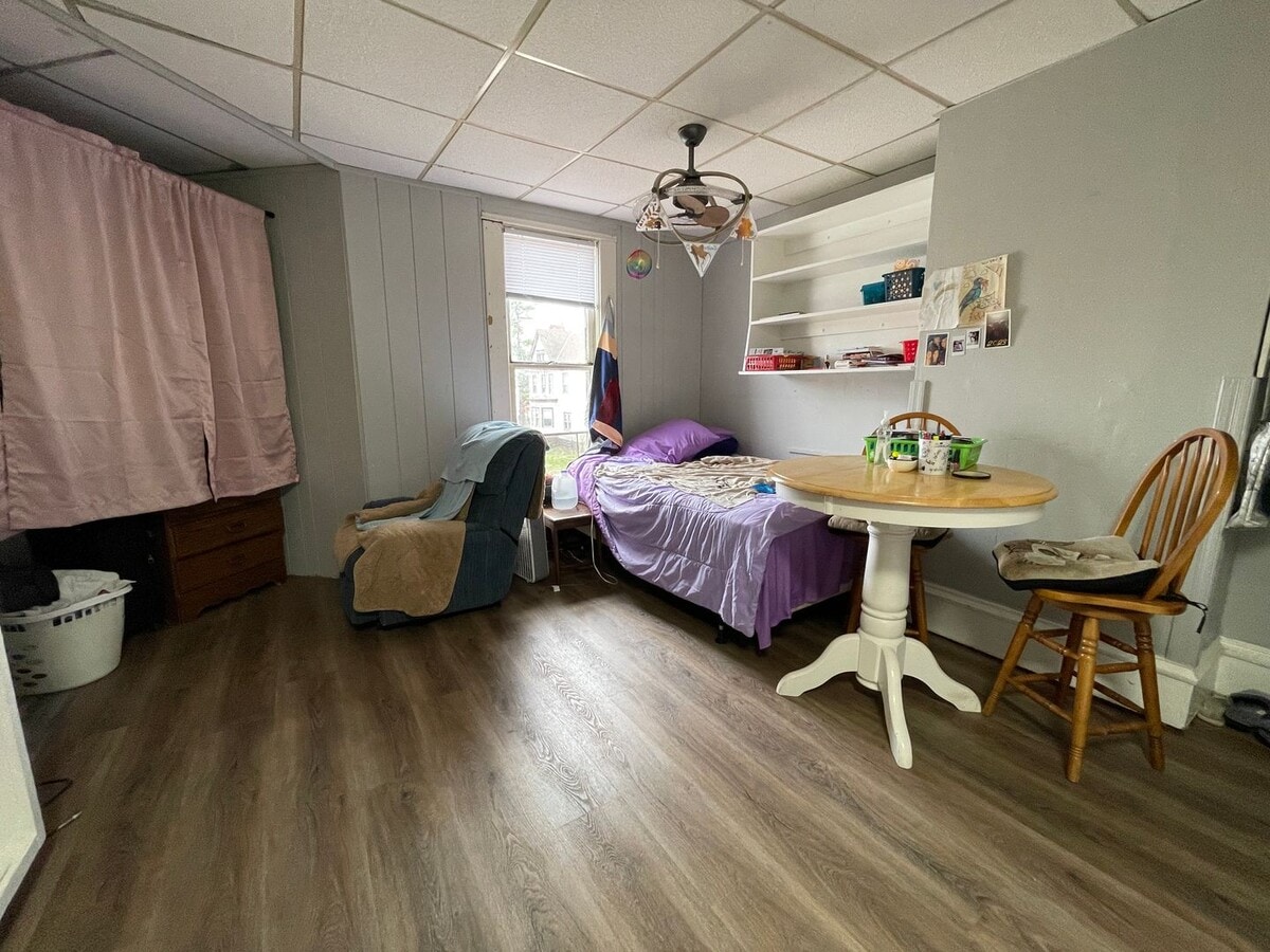 Photo - Upper Studio Close to Downtown Unidad Apt 4