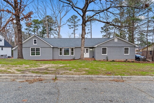 Building Photo - 1306 Dominica Dr