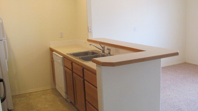 Photo - 875 N 3rd E St Unit 3D