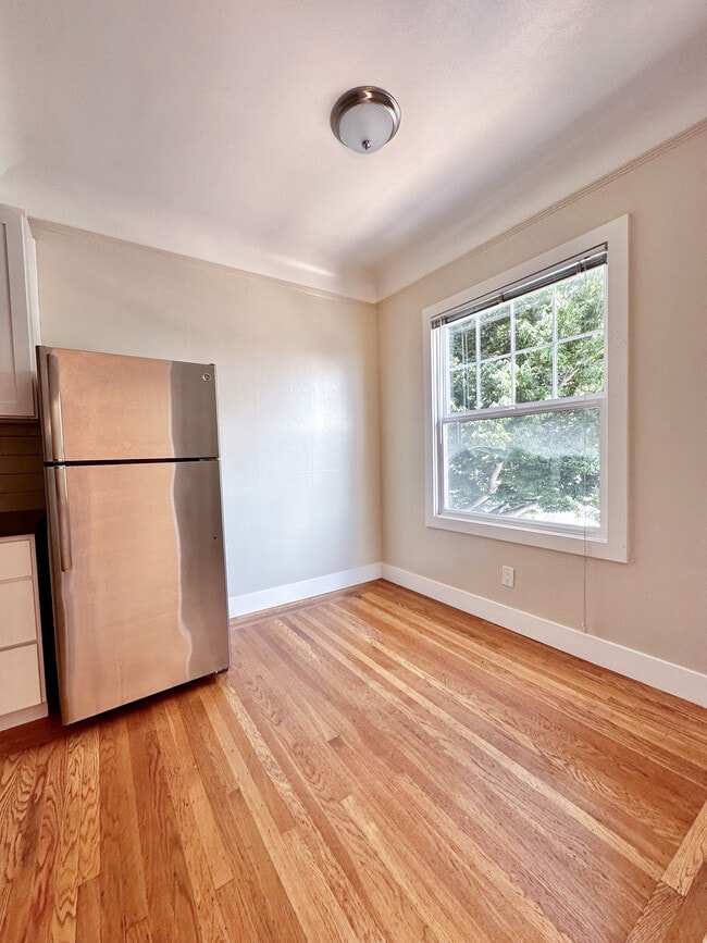 Anita Road Apartments