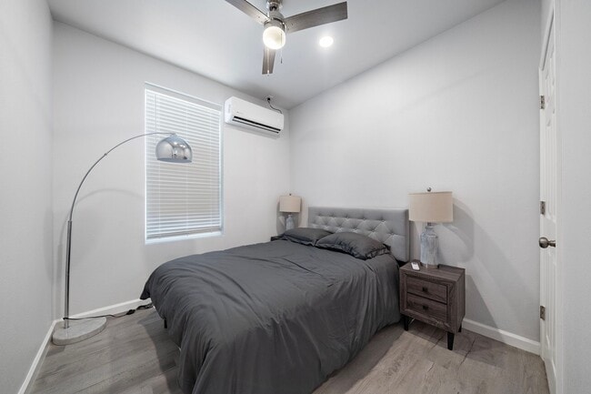 Photo - 920 Avenue L Unit F