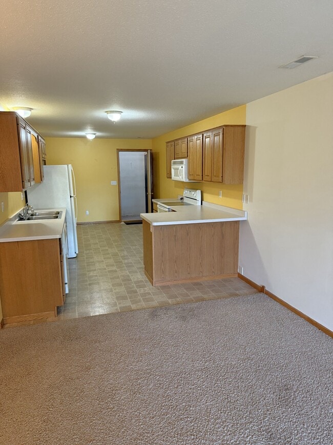 Photo - 832 Laurel Ave Unit Lower
